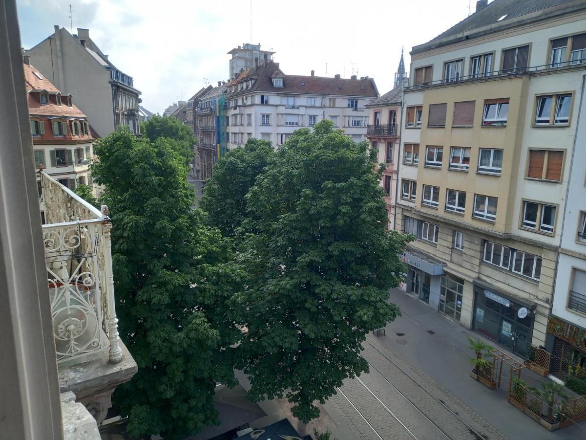 Grand Appartement Au Coeur De Strasbourg Exterior photo