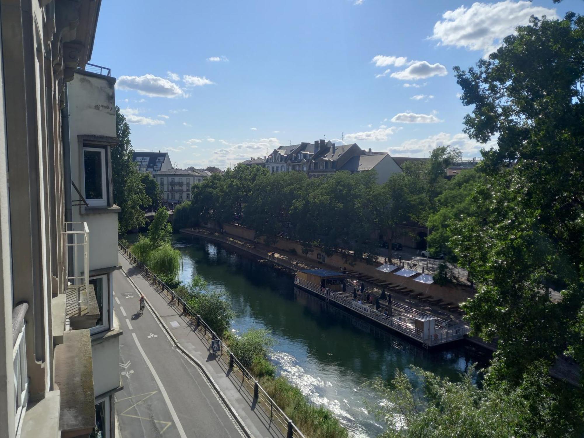 Grand Appartement Au Coeur De Strasbourg Exterior photo